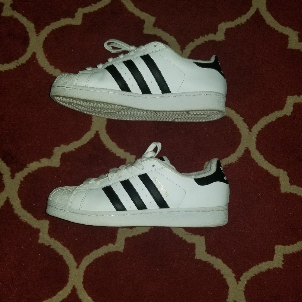 Adidas Superstar - image 4